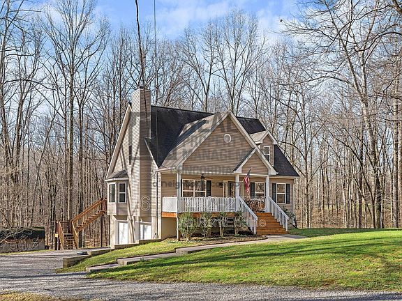 3rd image of 1024 Atwood Ct