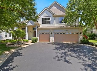 10470 Northbridge Dr, Huntley, IL 60142