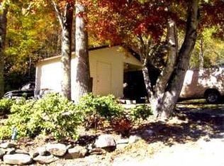 5269 Junaluska Rd, Andrews, NC 28901