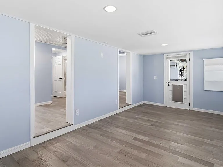 607 Manatee Ave — Photo 7