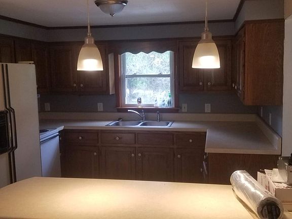 5th image of 505 Prospect St