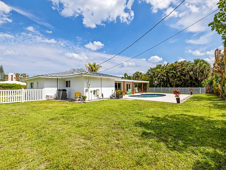 461 Apollo Dr — Photo 26