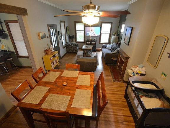 Living / Dining Rms