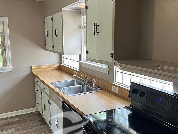 4th image of 4108 Corinth Blvd