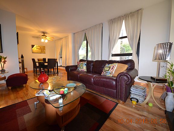 5th image of 2941 S Michigan Ave APT 104