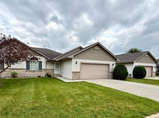 4528 Prairie View Pl NW, Rochester, MN 55901