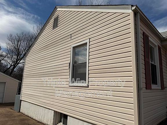 4th image of 1145 Saint Matthew Dr