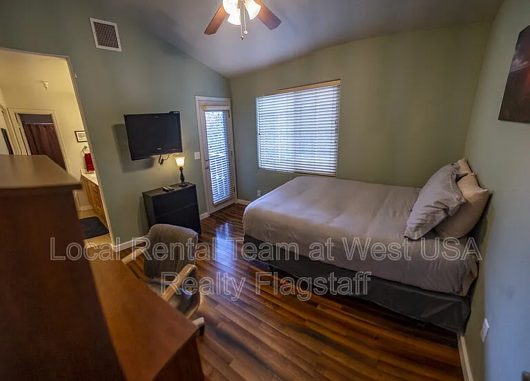 2439 W Silverton Dr — Photo 7