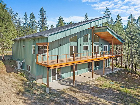 4th image of 1424 Sherman View Way