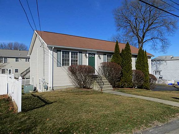 2nd image of 60 Columbus Ave