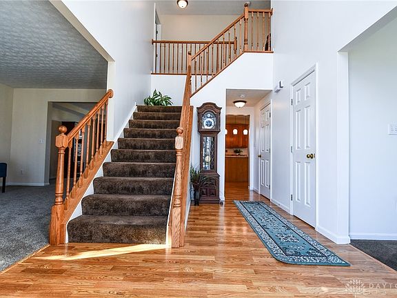 3rd image of 6313 Sykes Ct