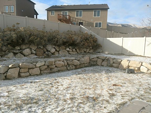 4th image of 221 W Kestrel Dr
