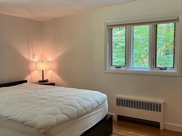 7 Hickory Ln — Photo 8