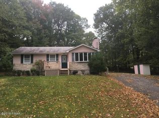 134 Buck Run Dr, Milford, PA 18337