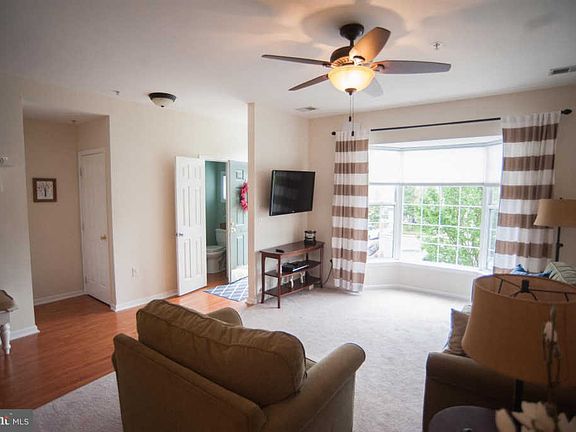 5th image of 1225 Rockland Ct