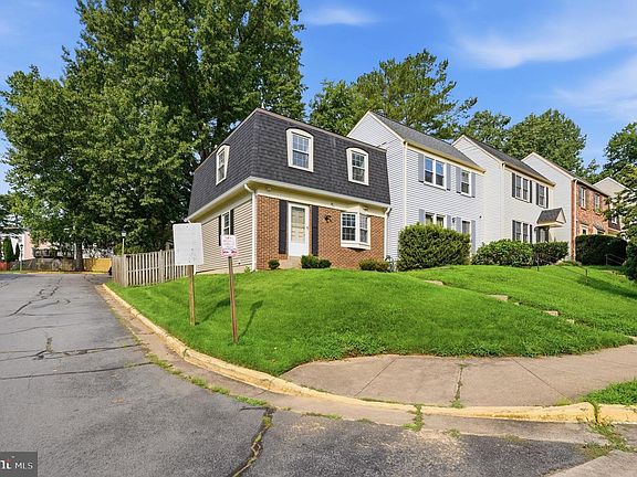 2nd image of 3158 Ellenwood Dr