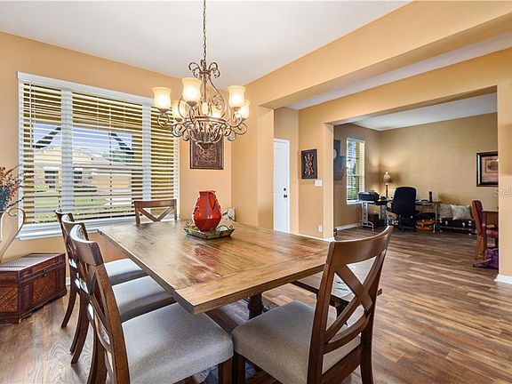 4th image of 3554 Foxchase Dr