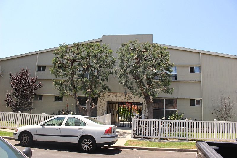 2nd image of 3135 S Durango Ave #9