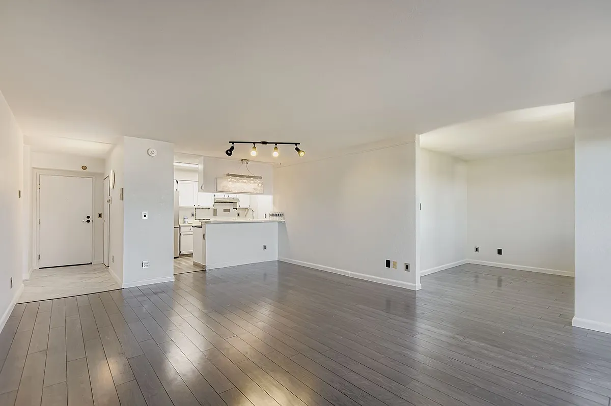 Building Photo - 7420 E Quincy Ave #505