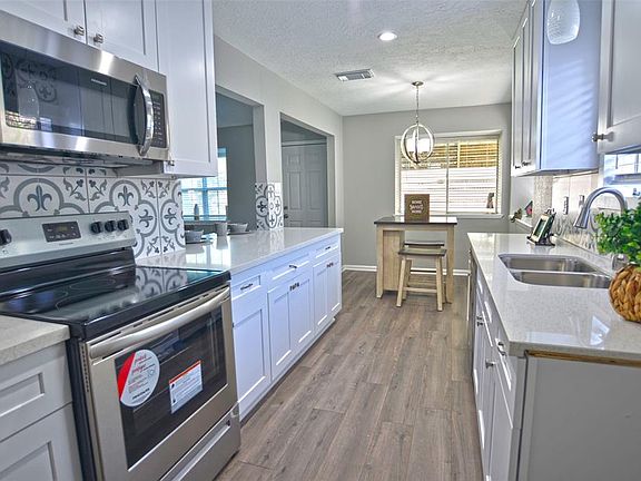 5th image of 5250 Appleblossom Ln