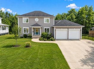 7 Highgate Ct, Riverview, NB E1B5T8