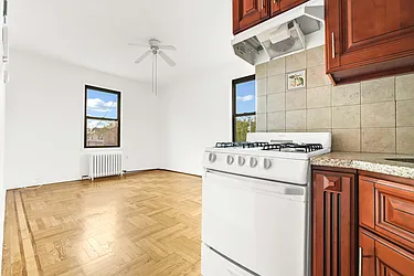 Rented by Brownstone Property Group