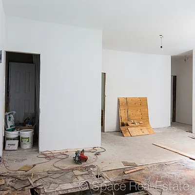 Rented by Space Real Estate | media 34