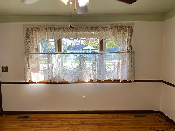 5th image of 30836 Marquette Ave #30834