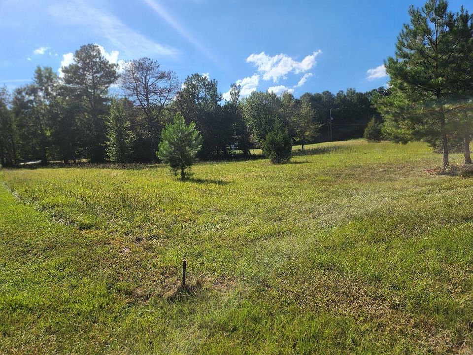 1st image of Rosa Acres Dr
