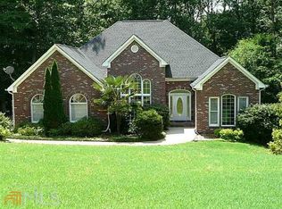 1402 Beringer Dr, Hoschton, GA 30548