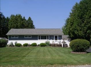 410 S Frost Dr, Saginaw, MI 48638