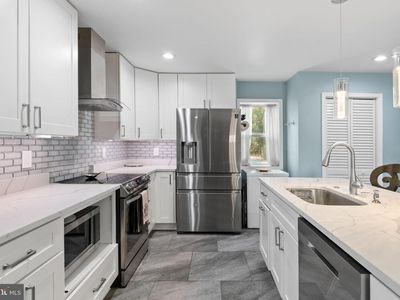 608 Blue Ridge Ave NE, Leesburg, VA, 20176