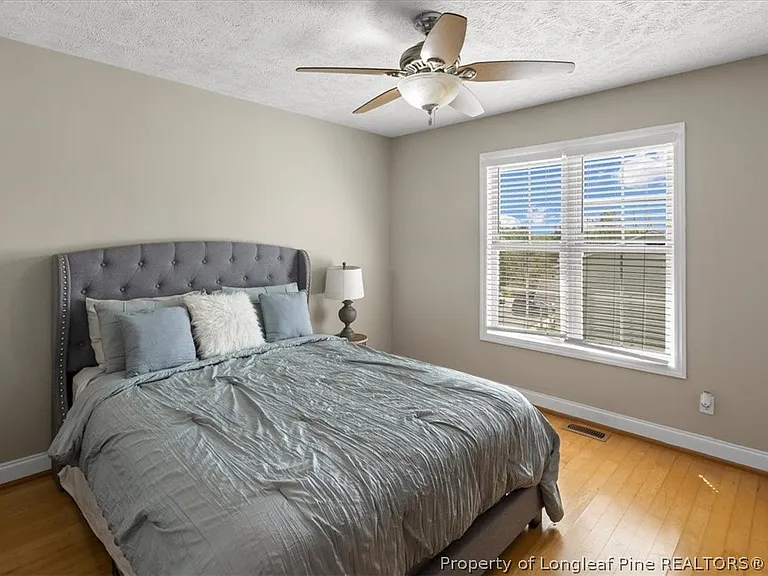 421 Cityview Ln — Photo 23