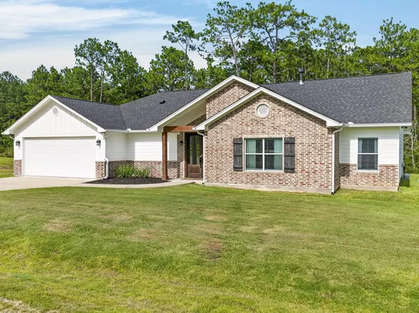365 Attoyac Ct, Brookeland, TX 75931