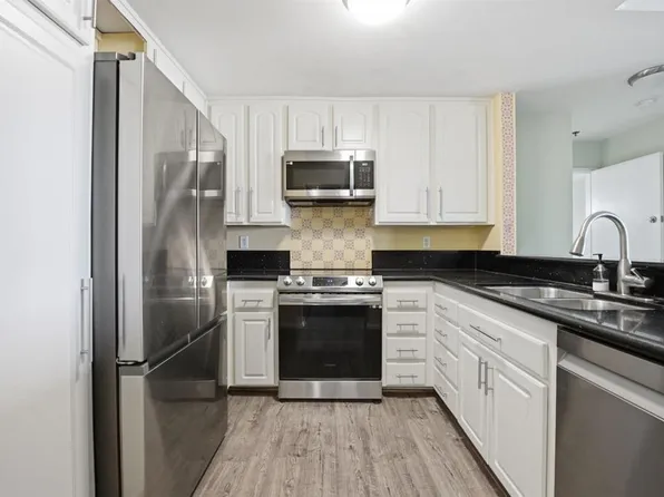 3955 Faircross Pl Unit 80, San Diego, CA 92115