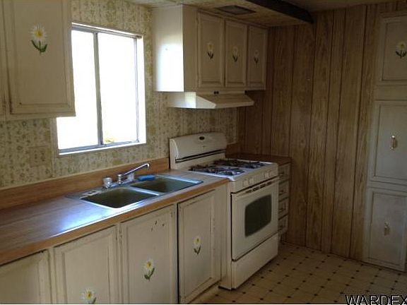 5th image of 1484 River Gardens Dr