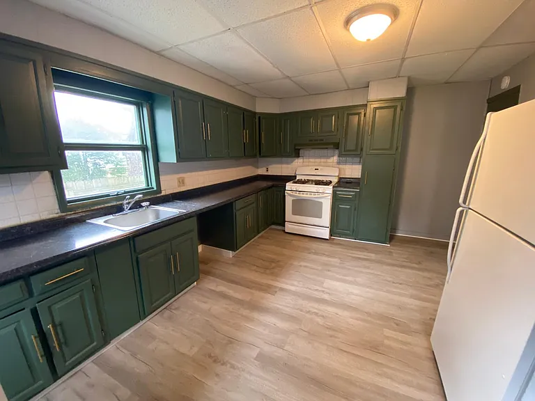 100 Westminster St #100 — Photo 8