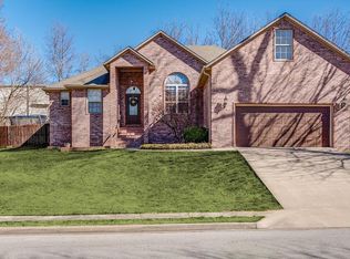 504 NW J St, Bentonville, AR 72712