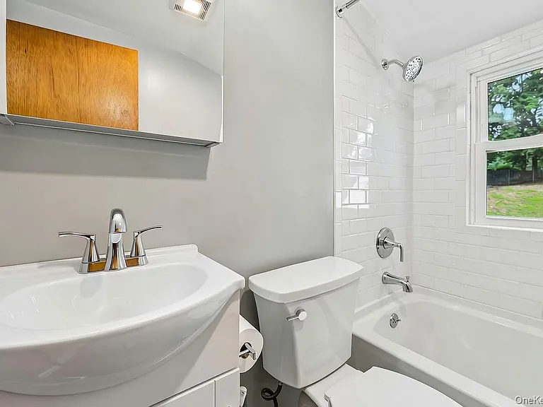 41 Sheldon Ave — Photo 14