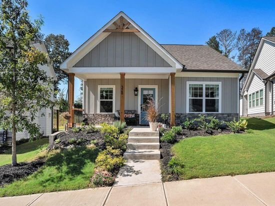 328 Creek Wood Park Dr, Ball Ground, GA 30107