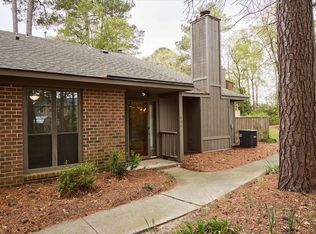 914 Persimmon Pl, Winterville, NC 28590