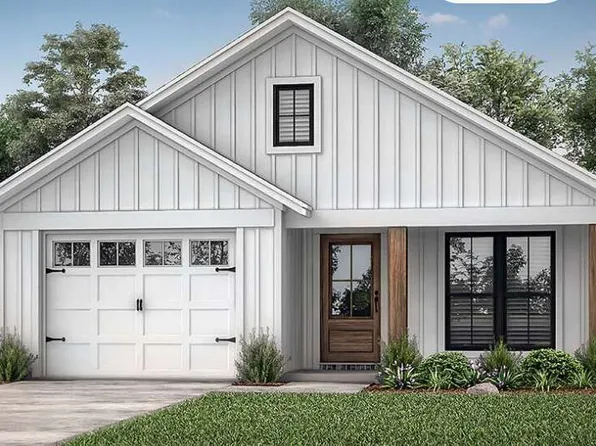 30 W Rocky St, White, GA 30184