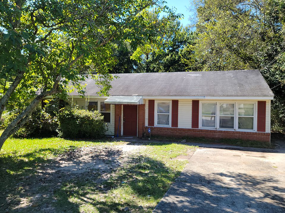 1st image of 3939 Lindsey Dr