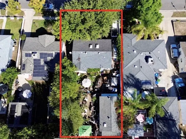 17854 Bessemer St, Encino, CA 91316