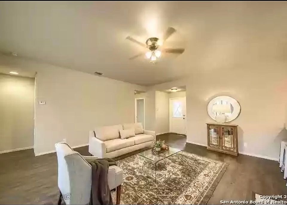 1st image of 9450 Valley Way Dr