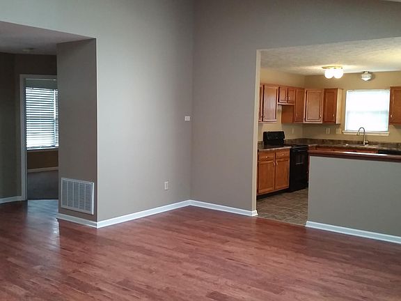4th image of 11826 E Hartland Dr