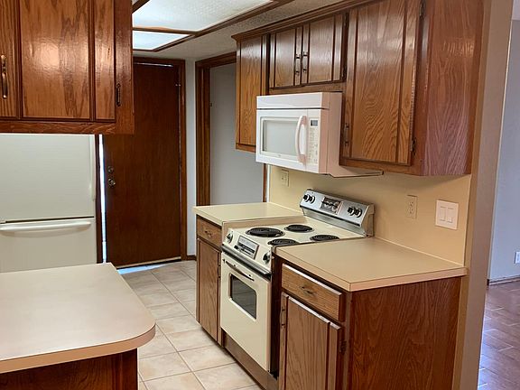 4th image of 4715 Hemlock Cir