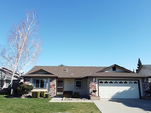 3rd image of 865 Canyon Ct