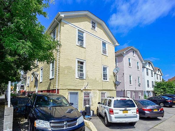 4th image of 16902 Highland Ave