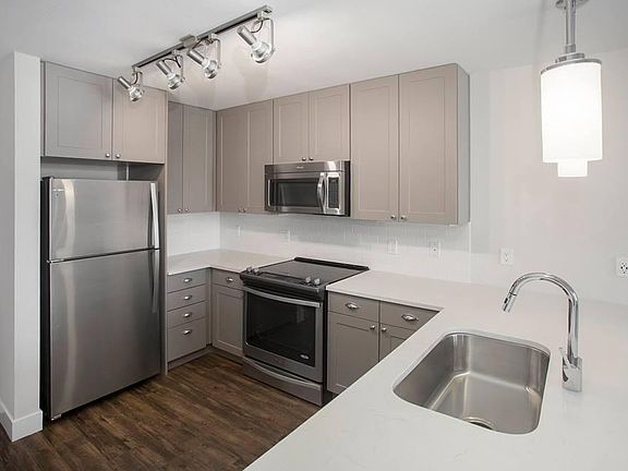 3rd image of 3727 W 32nd Ave #204